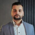 افشین کرمیان